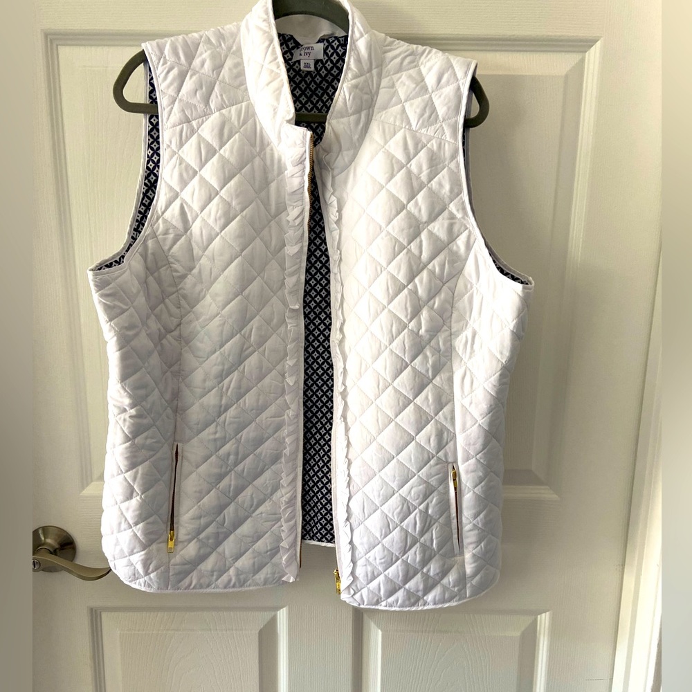 Women's Quilted White Vest Cardigan